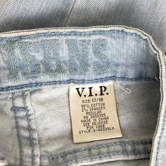VIP  Distressed Light Wash Jeans Size 17/18 NWT - Picture 6 of 6